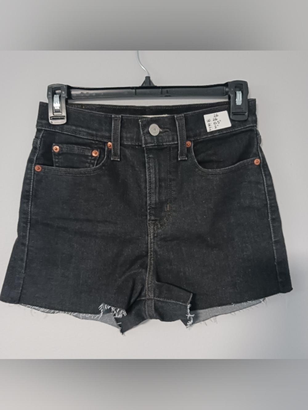 Levi's Size 26 Black Denim High Rise Raw Hem Zip Up Stretch Shorts Women's